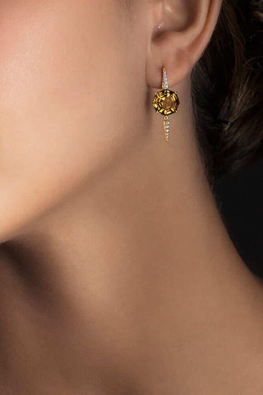 Brinco Gancho Spikes Citrino 18k