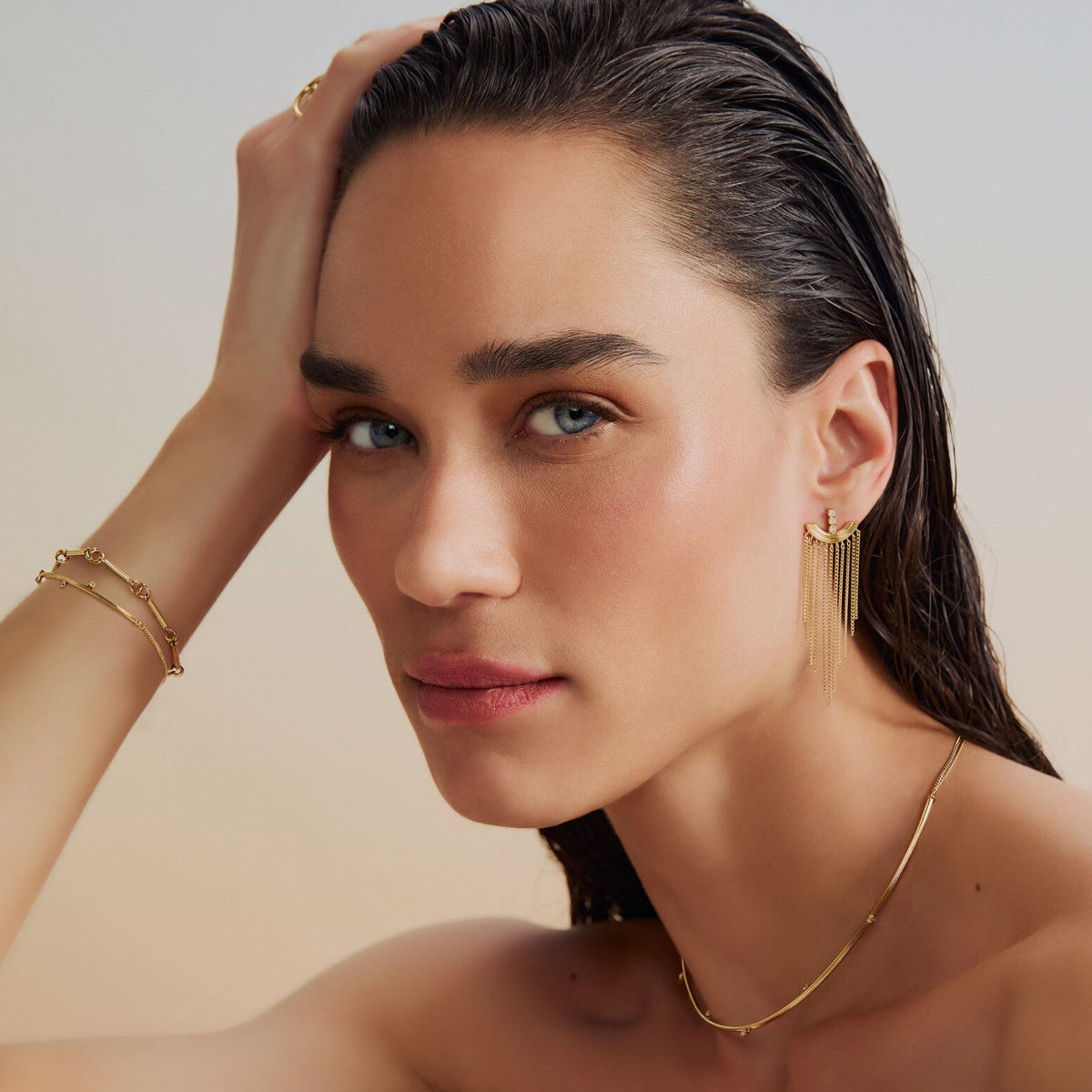 Brinco Wave Franja 18k