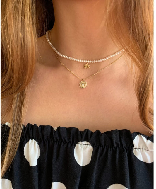 Choker Orquídea com Pérolas 18k