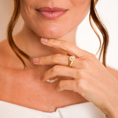 Anel Flor Eva 18k