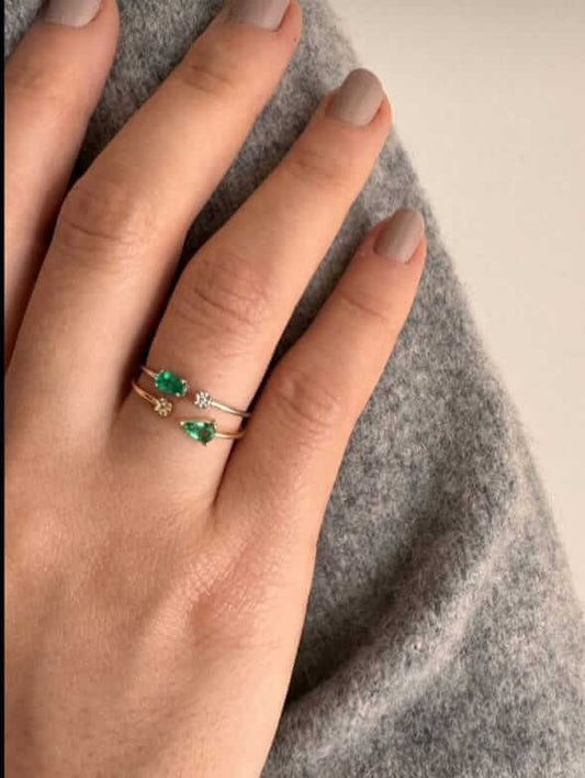 Aliança Esmeralda Gota com brilhante 18k