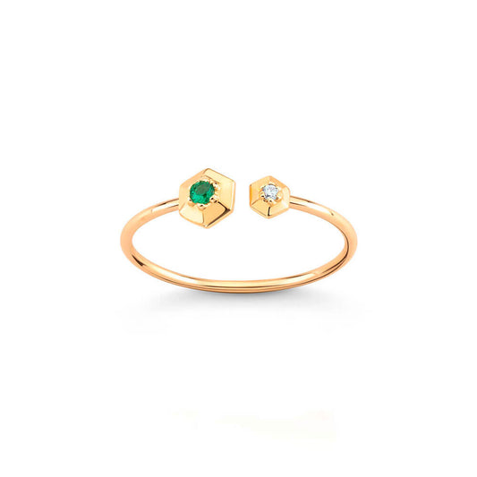 Aliança Sextavada com esmeralda 18k