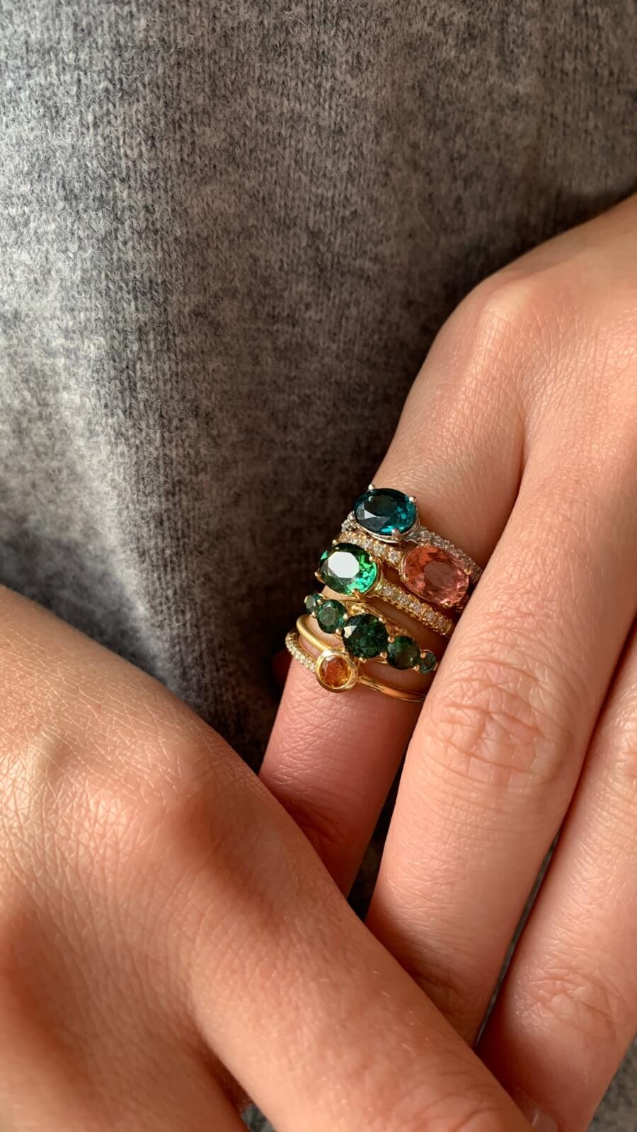 Anel Candy Color Turmalina Oval Azul 18k