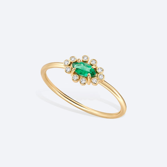 Anel Esmeralda Navete com Brilhante 18k