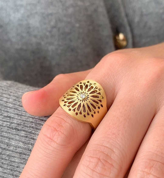 Anel Gaudí Brilhante 18k