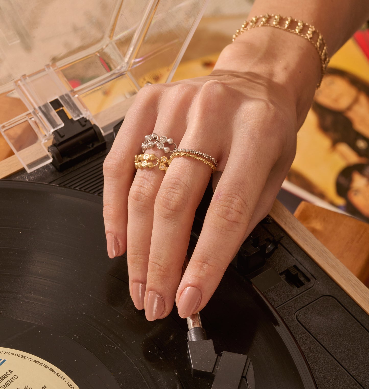 Anel Orbe Maleável 18k