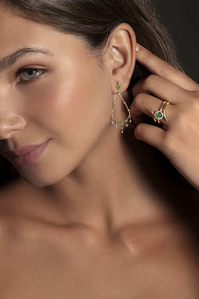 Anel Unity Esmeralda e Brilhantes 18k