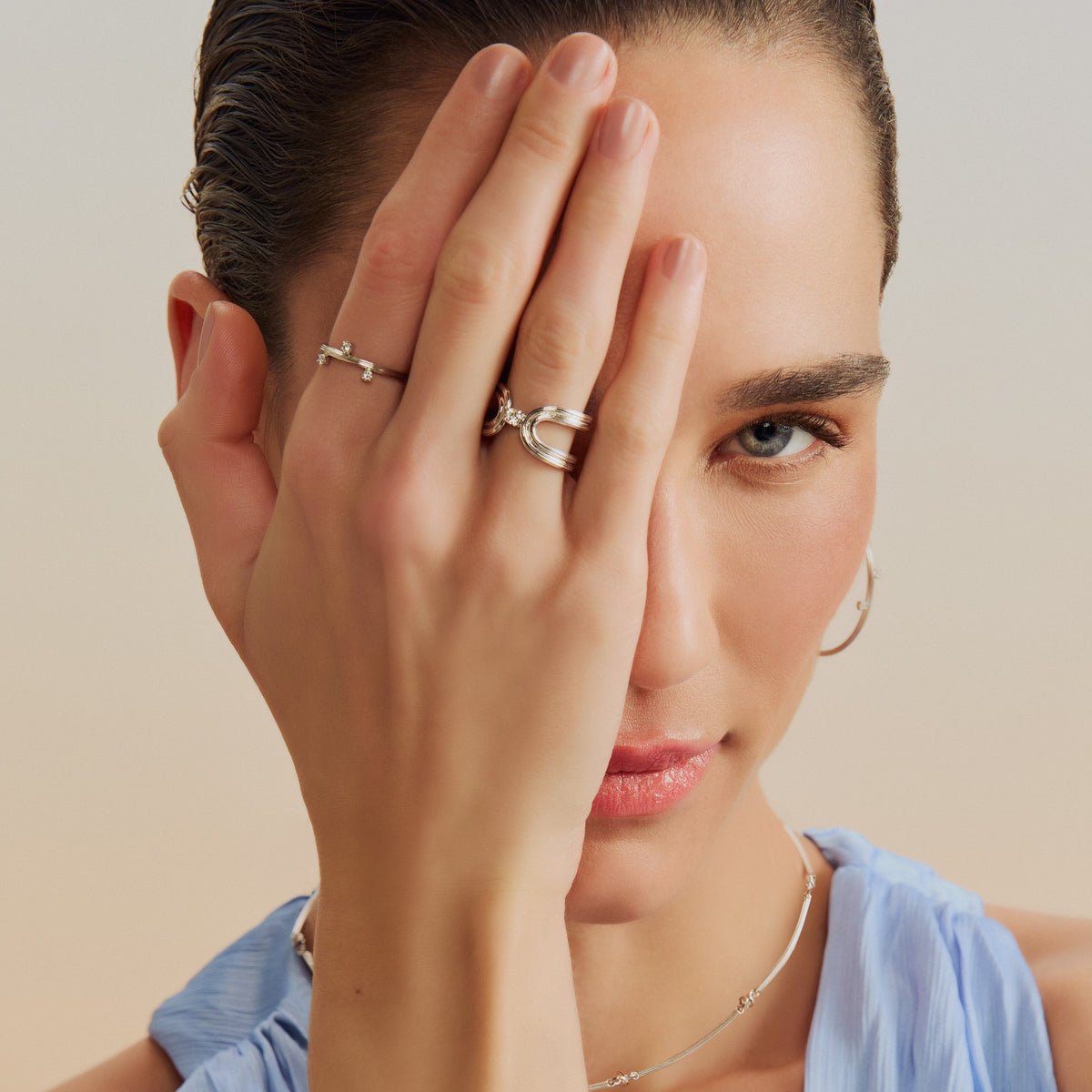 Anel Wave com Brilhante 18k