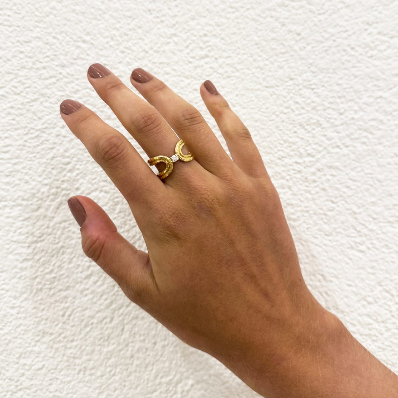 Anel Wave com Brilhante 18k