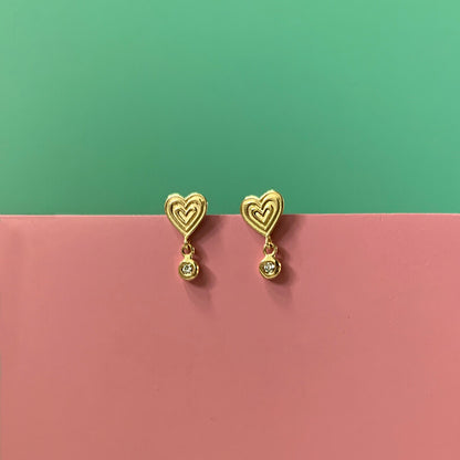 Brinco Coração Uno com brilhante Baby 18k