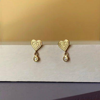 Brinco Coração Uno com brilhante Baby 18k