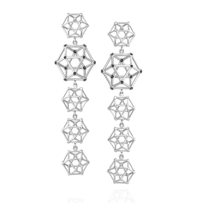 Brinco Equilibrium Longo com Brilhantes Negro 18k