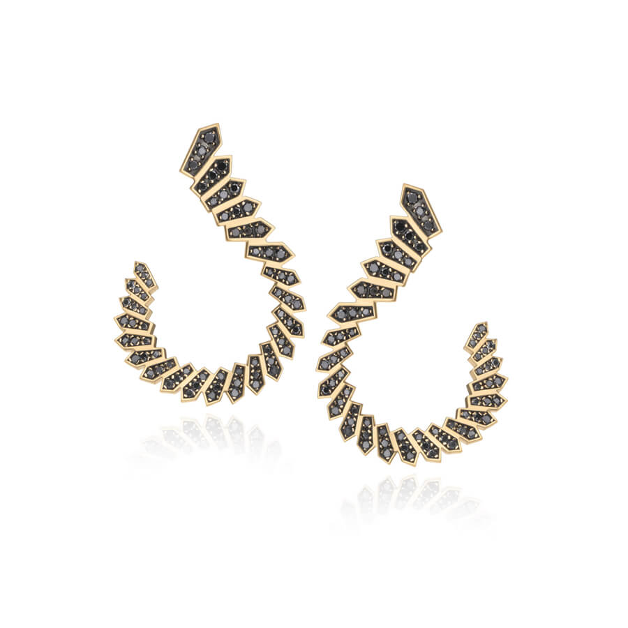 Brinco Luxus c/ Brilhantes Negros 18k