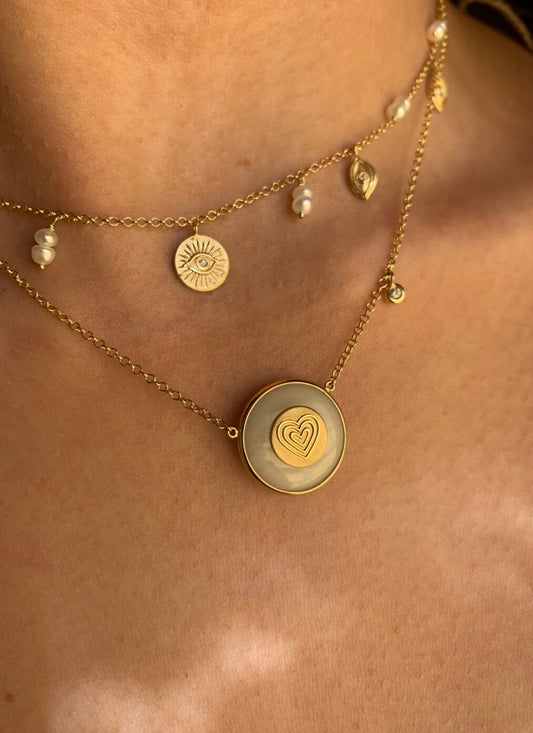Colar Coração com Ônix 18k