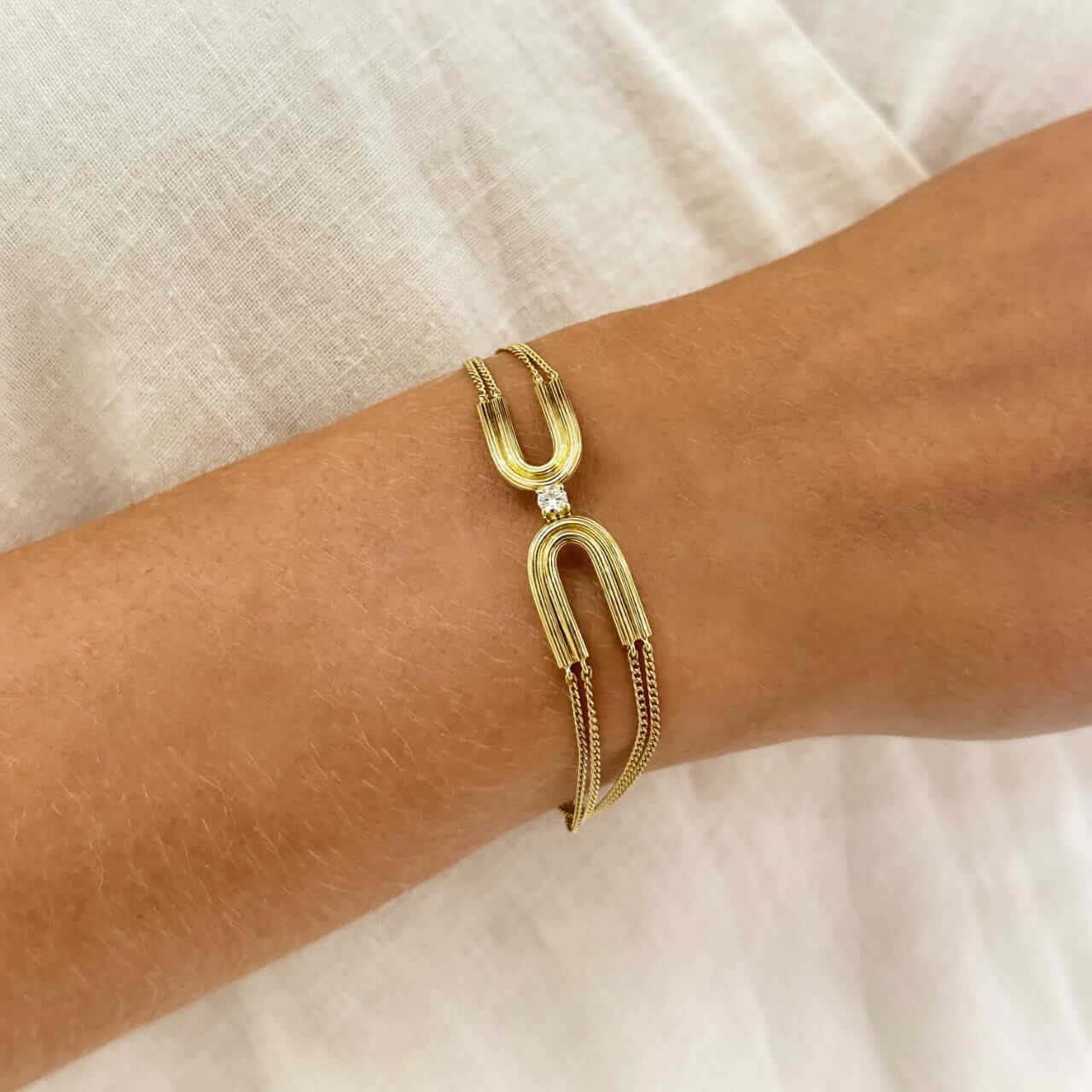 Pulseira Wave com Brilhante 18k