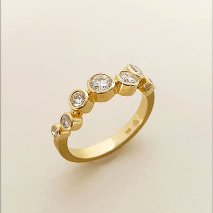 Anel Trilha Brilhantes 18k