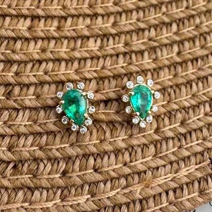 Brinco Espeto Esmeralda Gota com Brilhantes 18k